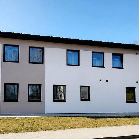 Отель Sveciu Namai "Robeda House" Kybartai Экстерьер фото