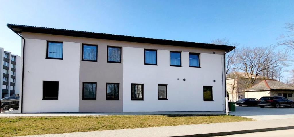 Отель Sveciu Namai "Robeda House" Kybartai Экстерьер фото